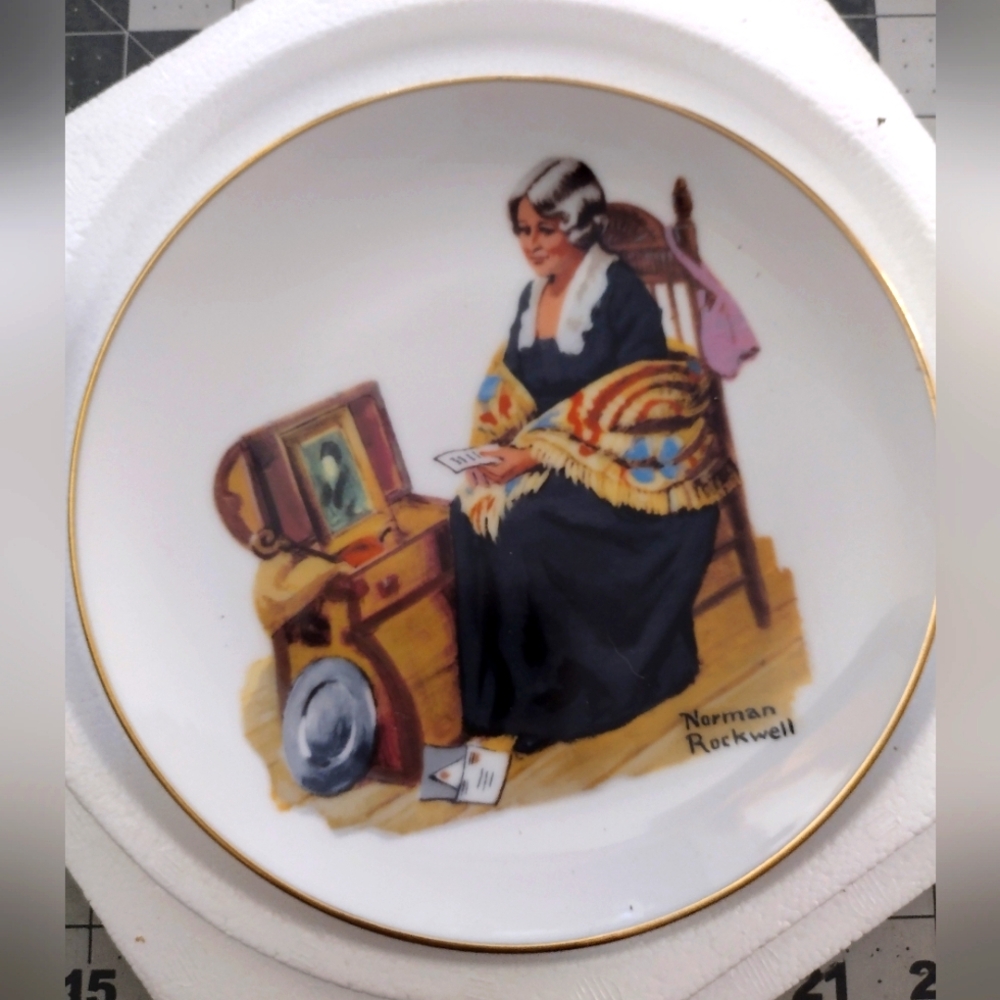 Norman Rockwell Decorative Plate